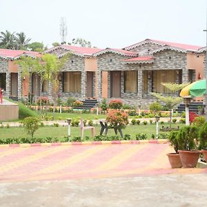 Golden View Resort And Restaurant